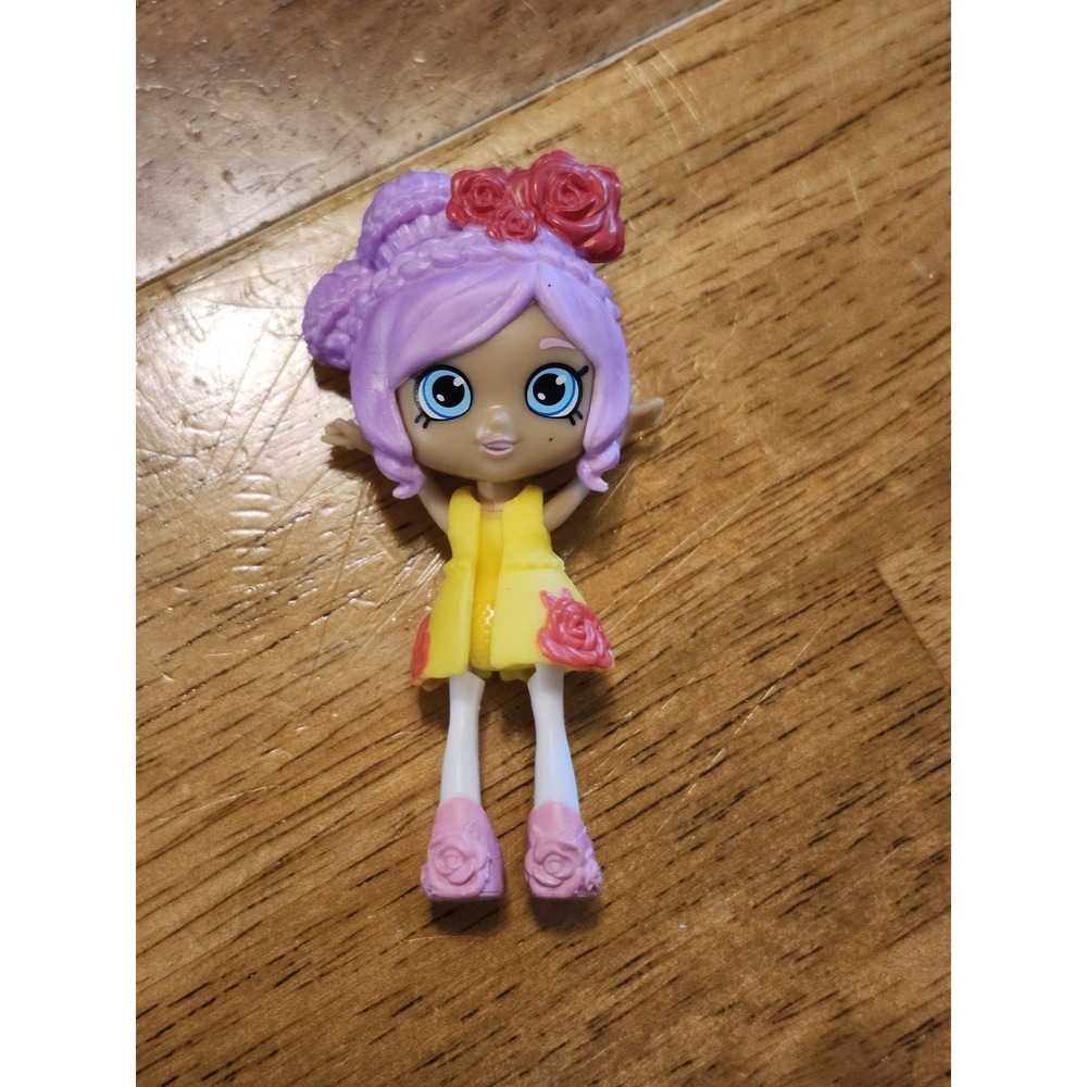 Beauty Blossom Belle Disney Shopkins Happy Places Lil Shoppie 3.25 inch Doll
